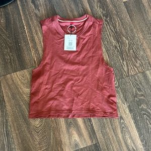 Wilson Play on Muscle Tank Burgundy